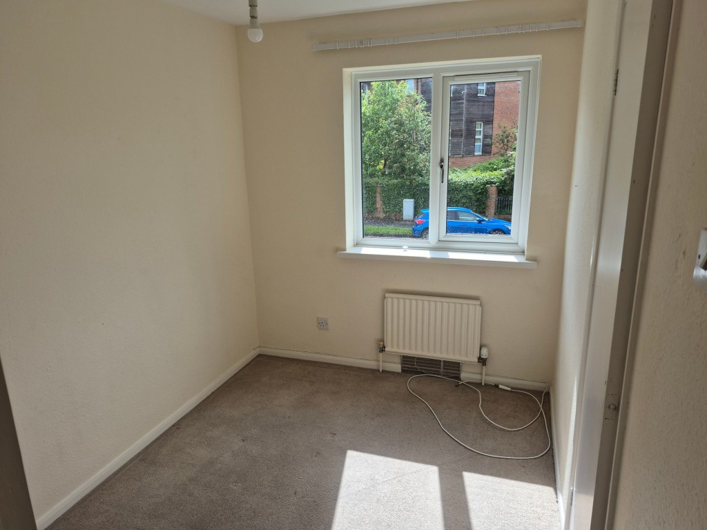 Lancaster Road, Yate, BS37