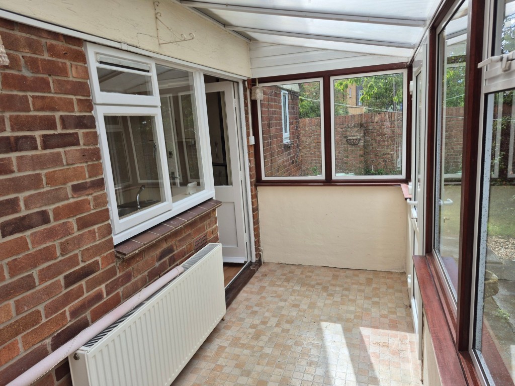 Lancaster Road, Yate, BS37