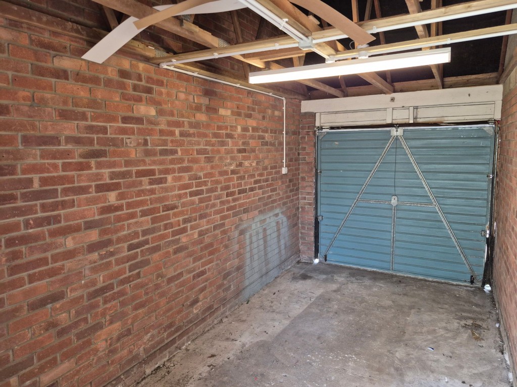 Lancaster Road, Yate, BS37