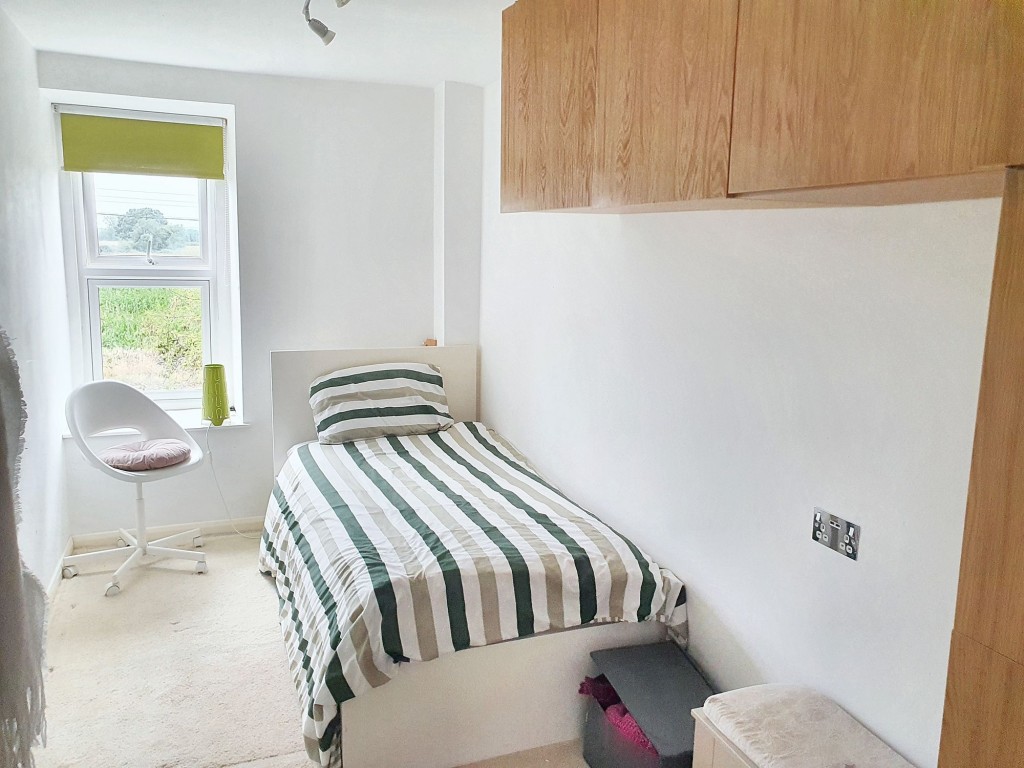 Chaingate Lane, Iron Acton, BS37