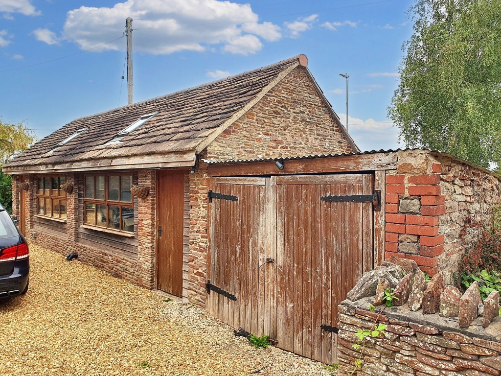 Chaingate Lane, Iron Acton, BS37