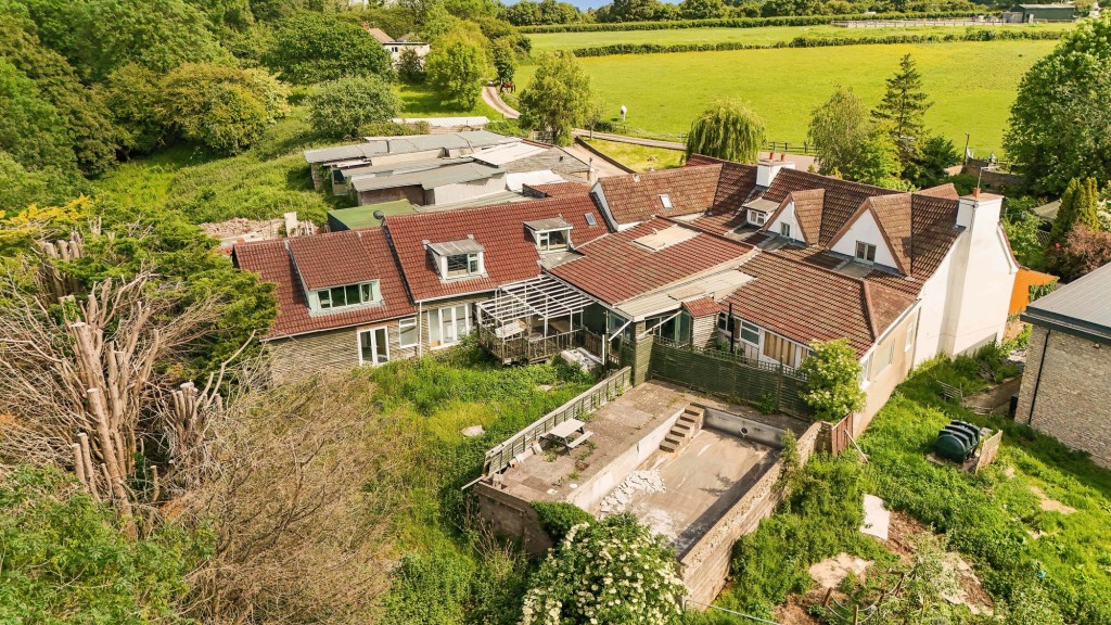 Parkfield, Pucklechurch, BS16