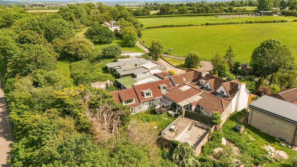 Parkfield, Pucklechurch, BS16
