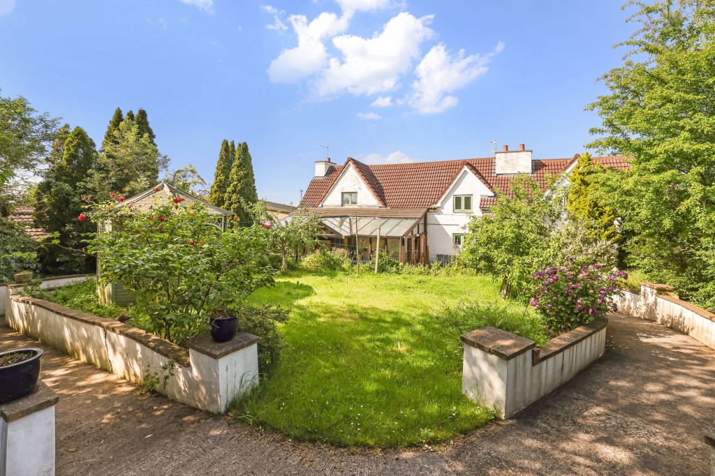 Parkfield, Pucklechurch, BS16