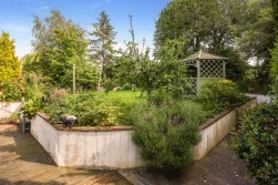 Parkfield, Pucklechurch, BS16
