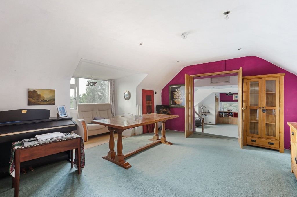 Parkfield, Pucklechurch, BS16