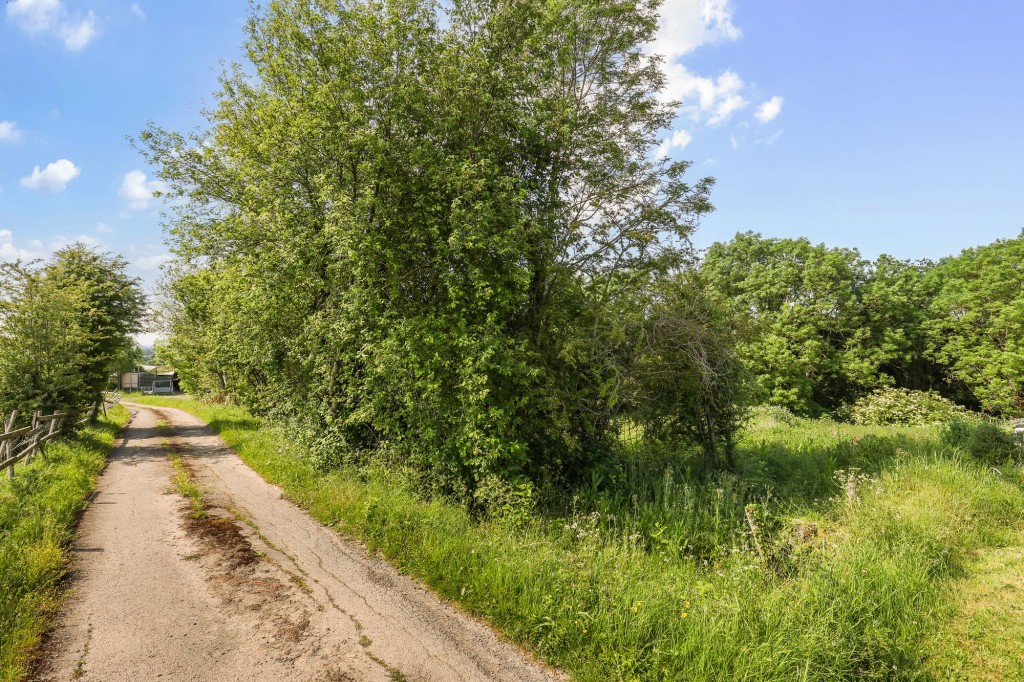 Parkfield, Pucklechurch, BS16
