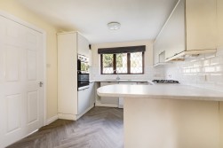 Woodlands Road, Charfield, GL12