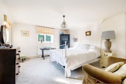 Station Road, Wickwar, GL12