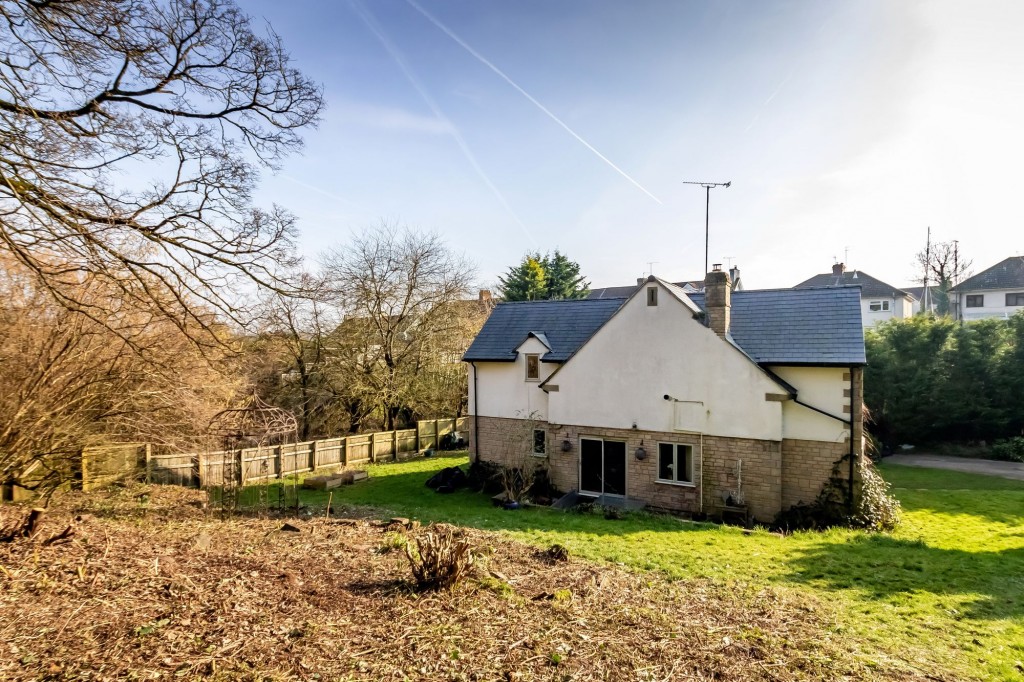 Station Road, Wickwar, GL12