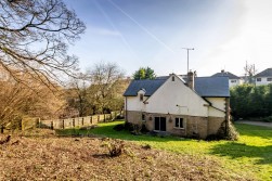 Station Road, Wickwar, GL12