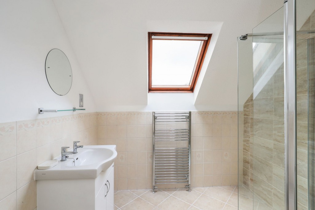 Marshfield Road, Tormarton, GL9