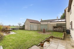 Marshfield Road, Tormarton, GL9