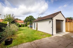 North Road, Yate, BS37