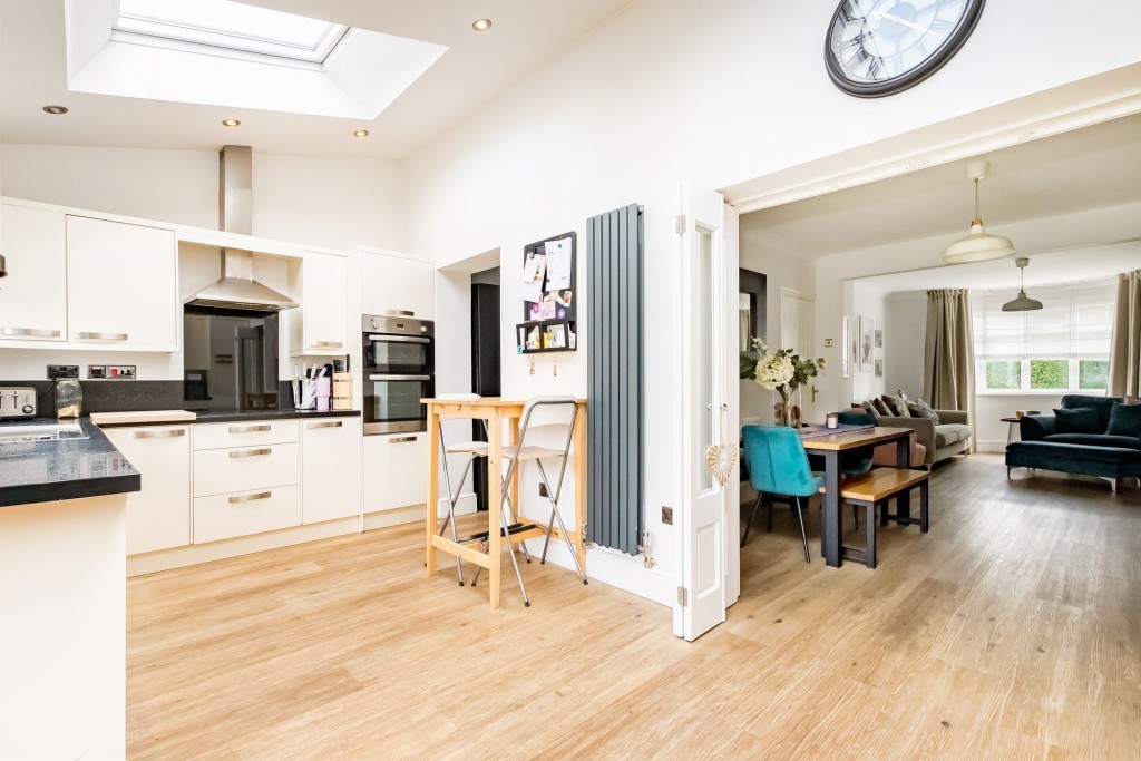 North Road, Yate, BS37