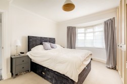North Road, Yate, BS37
