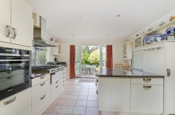 High Street, Iron Acton, BS37