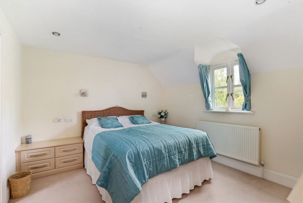High Street, Iron Acton, BS37