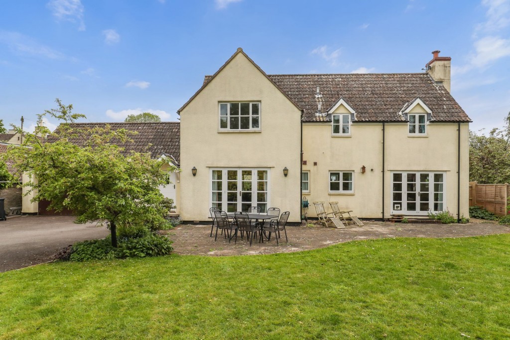 High Street, Iron Acton, BS37