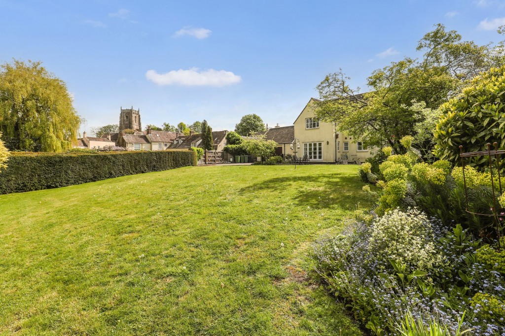 High Street, Iron Acton, BS37