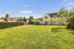 High Street, Iron Acton, BS37