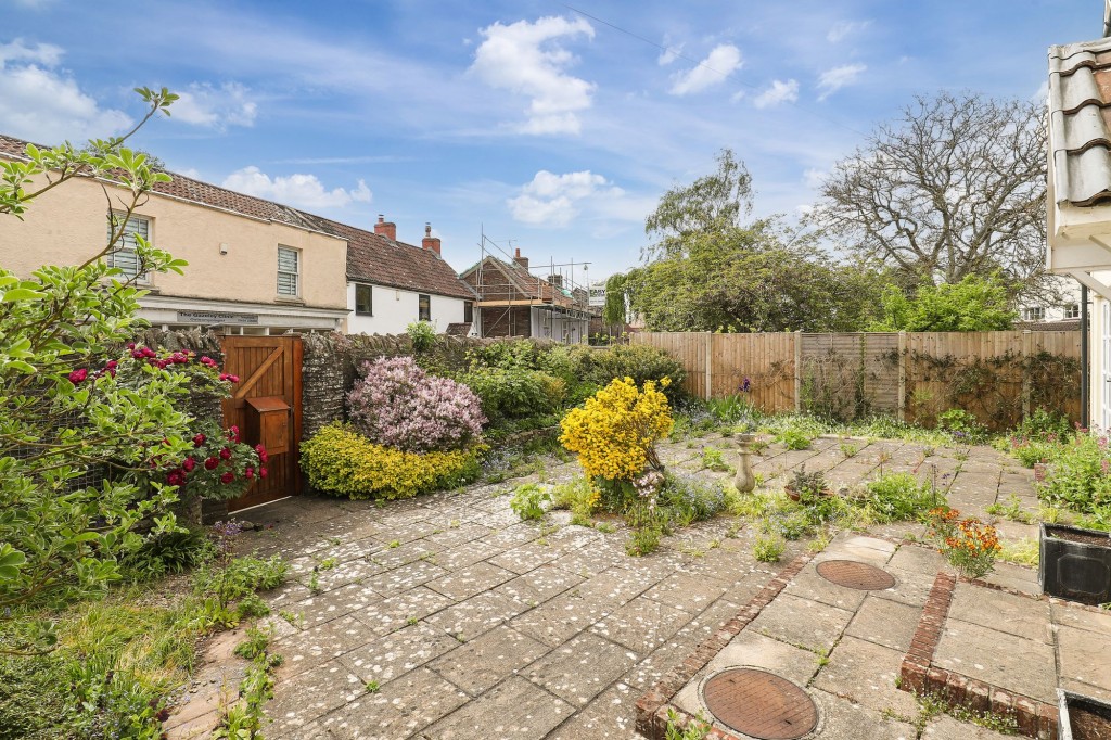 High Street, Iron Acton, BS37