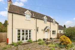 High Street, Iron Acton, BS37