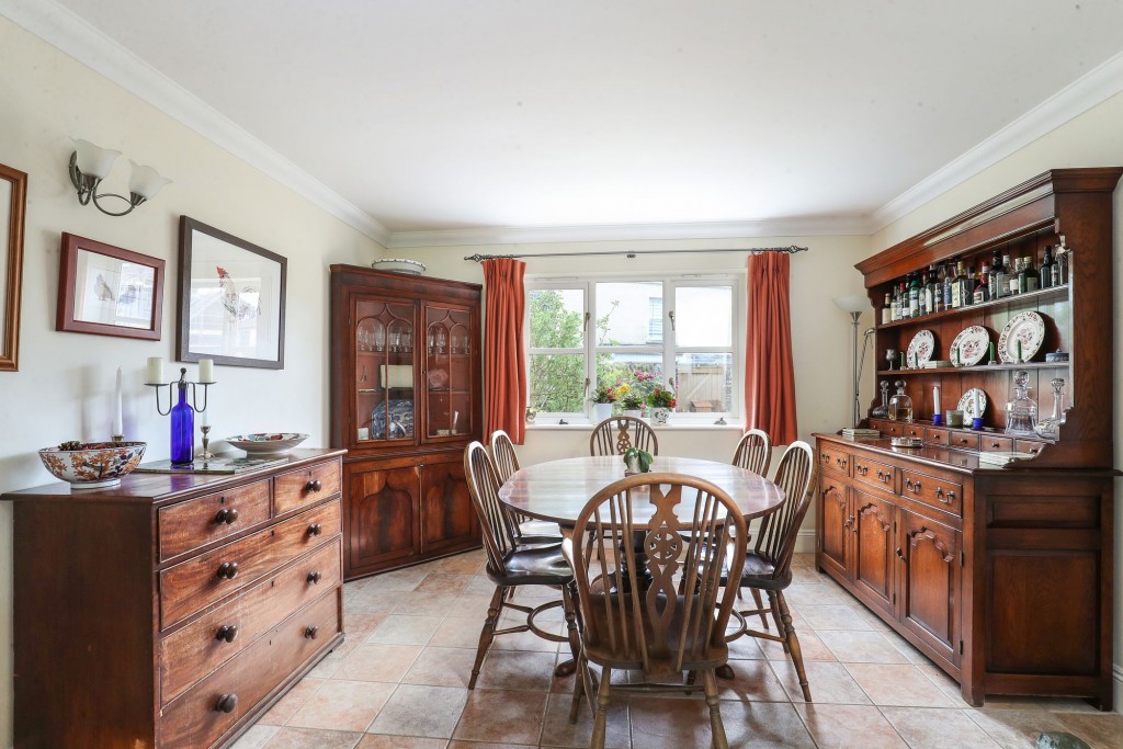 High Street, Iron Acton, BS37