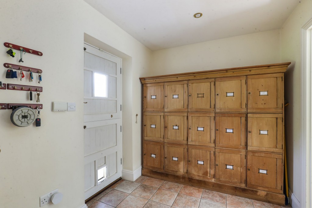 High Street, Iron Acton, BS37