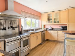 Kingfisher Road, Chipping Sodbury, BS37