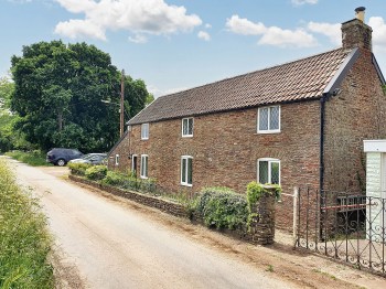 Dyers Lane, Iron Acton, BS37