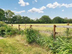 Dyers Lane, Iron Acton, BS37