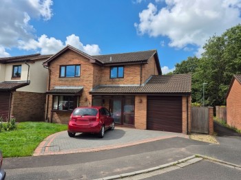 Walshe Avenue, Chipping Sodbury, BS37
