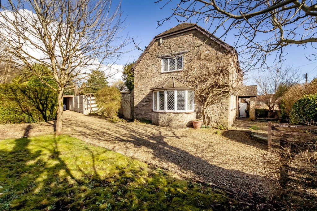 The Street, Acton Turville, GL9