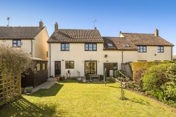 Marshfield Road, Tormarton, GL9