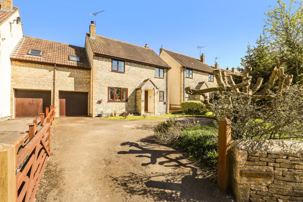 Marshfield Road, Tormarton, GL9