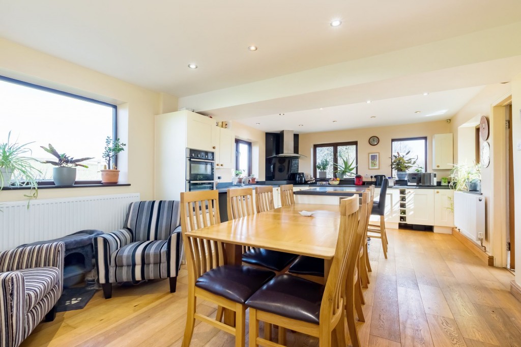 Feltham Road, Pucklechurch, BS16