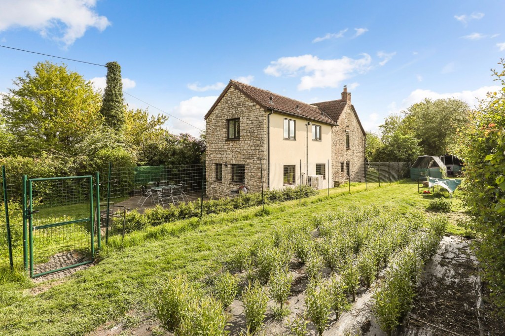 Feltham Road, Pucklechurch, BS16