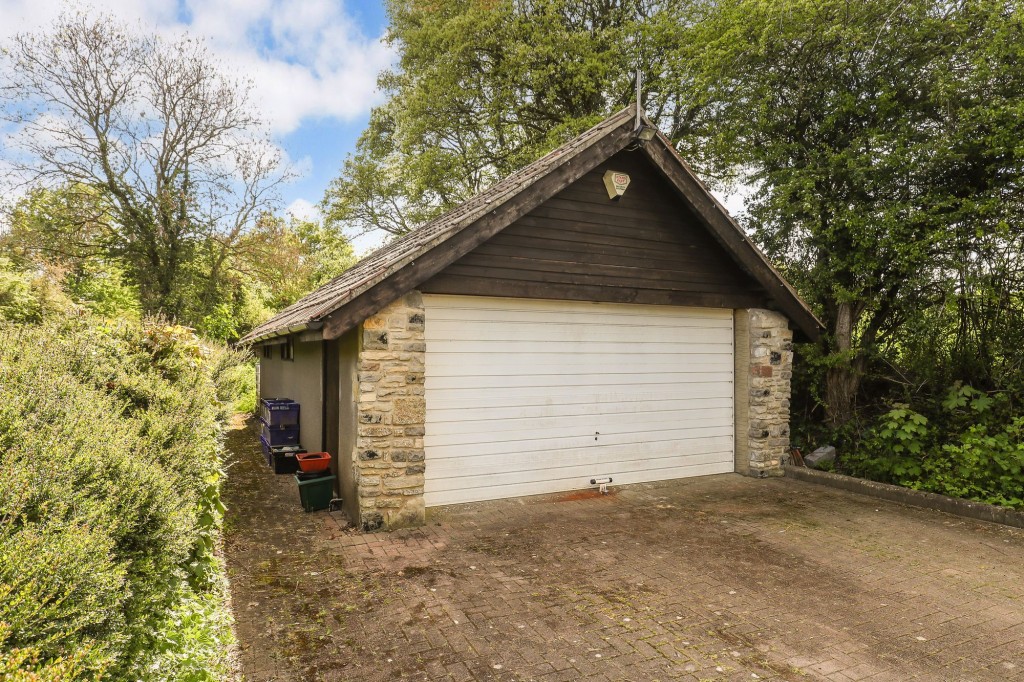 Feltham Road, Pucklechurch, BS16