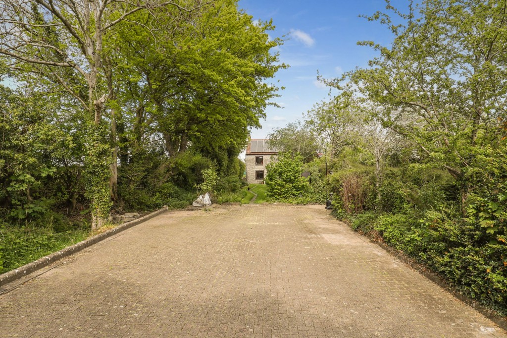 Feltham Road, Pucklechurch, BS16
