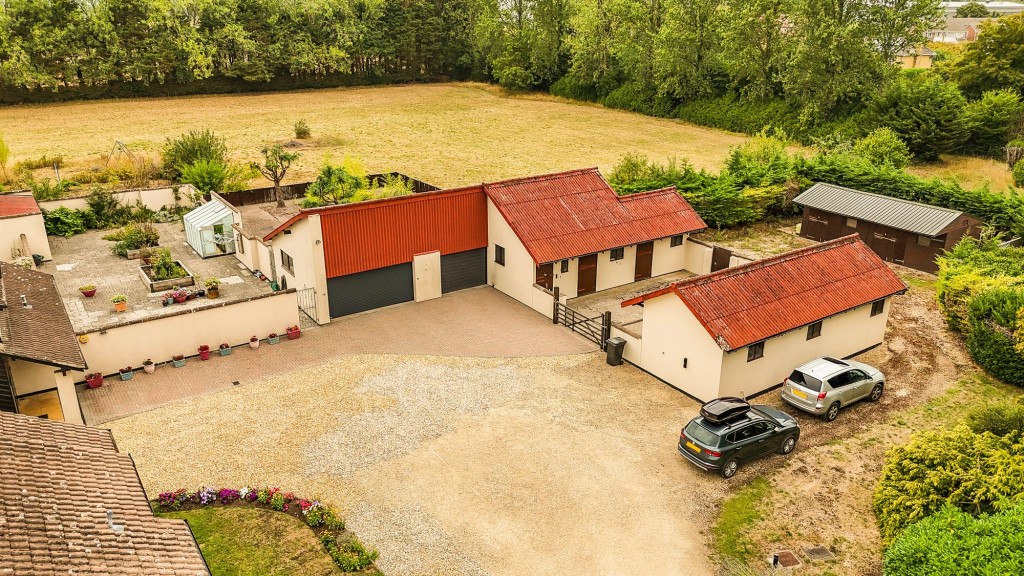 Back Lane, Pucklechurch, BS16