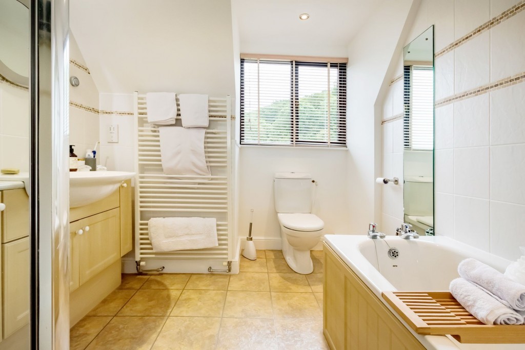 Wotton Road, North Nibley, GL11