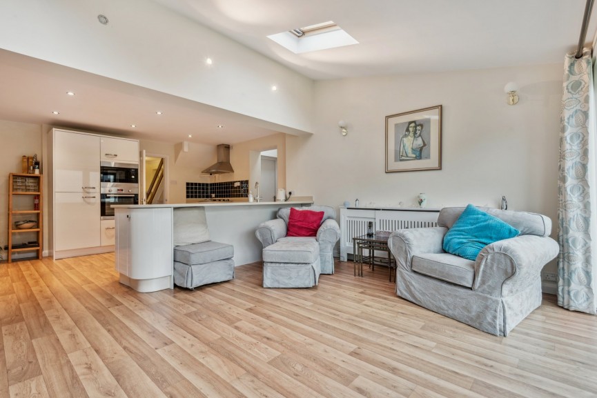 Westbury Close, Hitchin, Hertfordshire