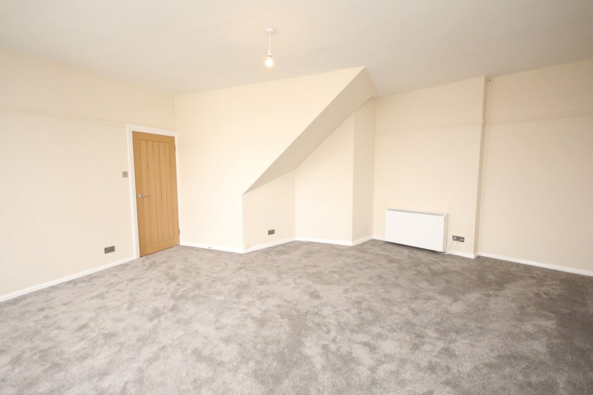 2 bedroom Flat for Letting Station Road, Letchworth Garden City, Hertfordshire