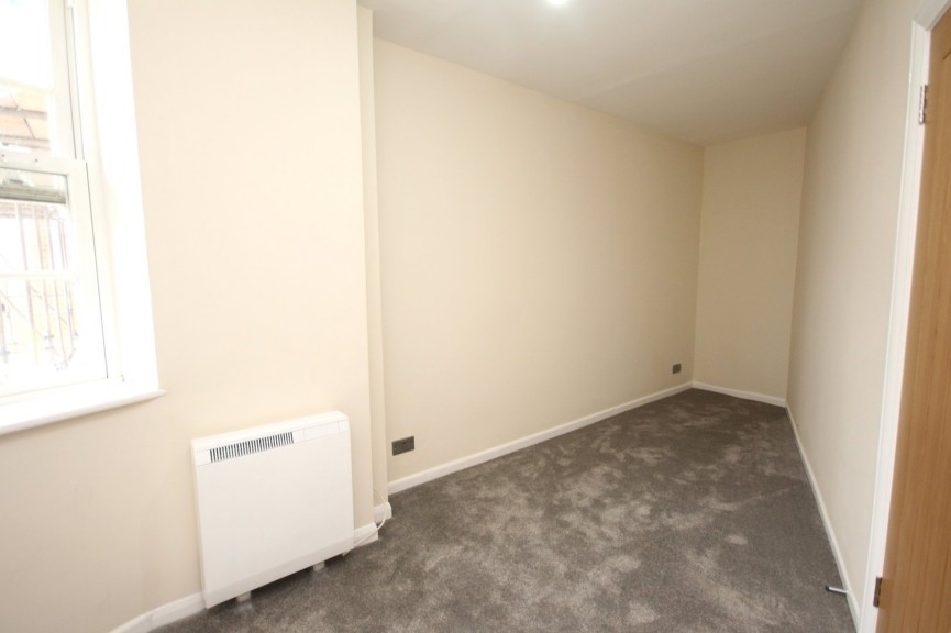 2 bedroom Flat for Letting Station Road, Letchworth Garden City, Hertfordshire