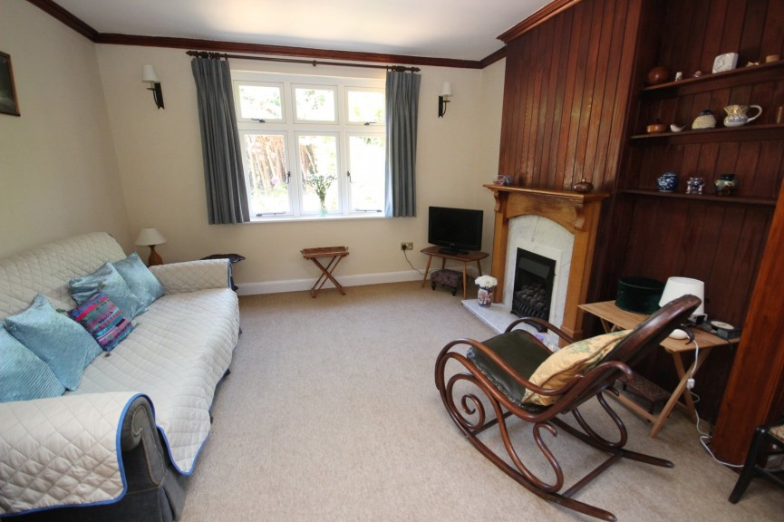2 bedroom Bungalow for Sale Maulden, Bedford