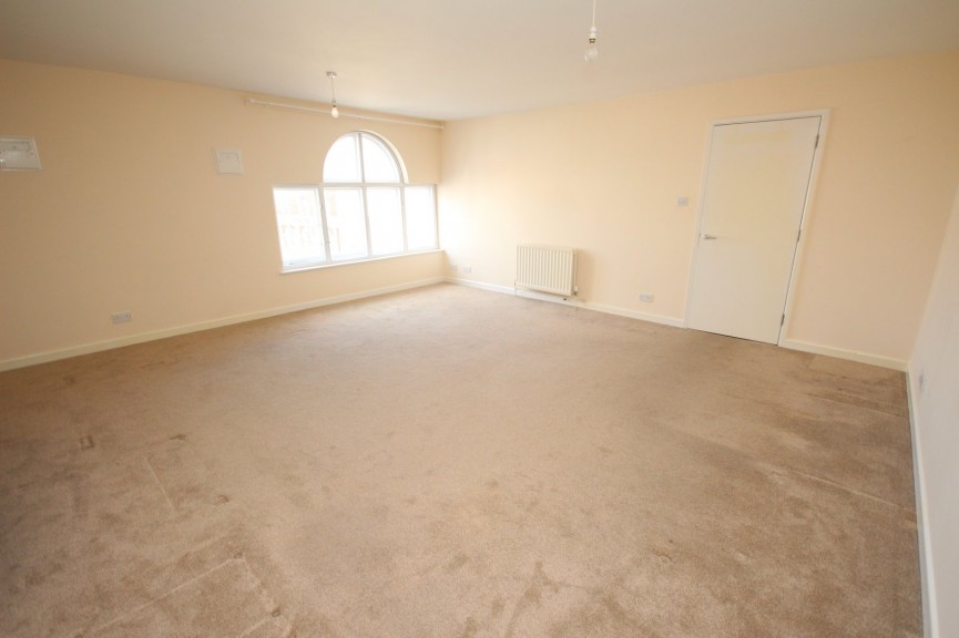 1 bedroom Flat for Letting Station Place, Letchworth Garden City, Hertfordshire