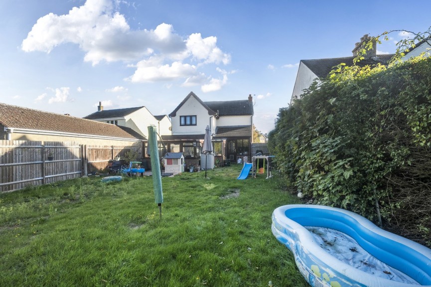 3 bedroom House for Sale Clifton, Shefford, Bedfordshire