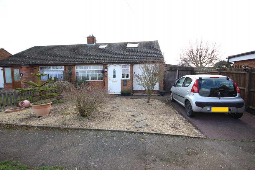 2 bedroom House for Sale Barton-le-Clay, Bedfordshire