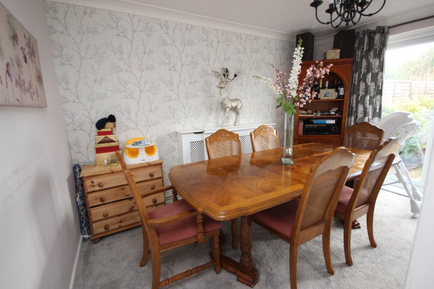 2 bedroom House for Sale Barton-le-Clay, Bedfordshire